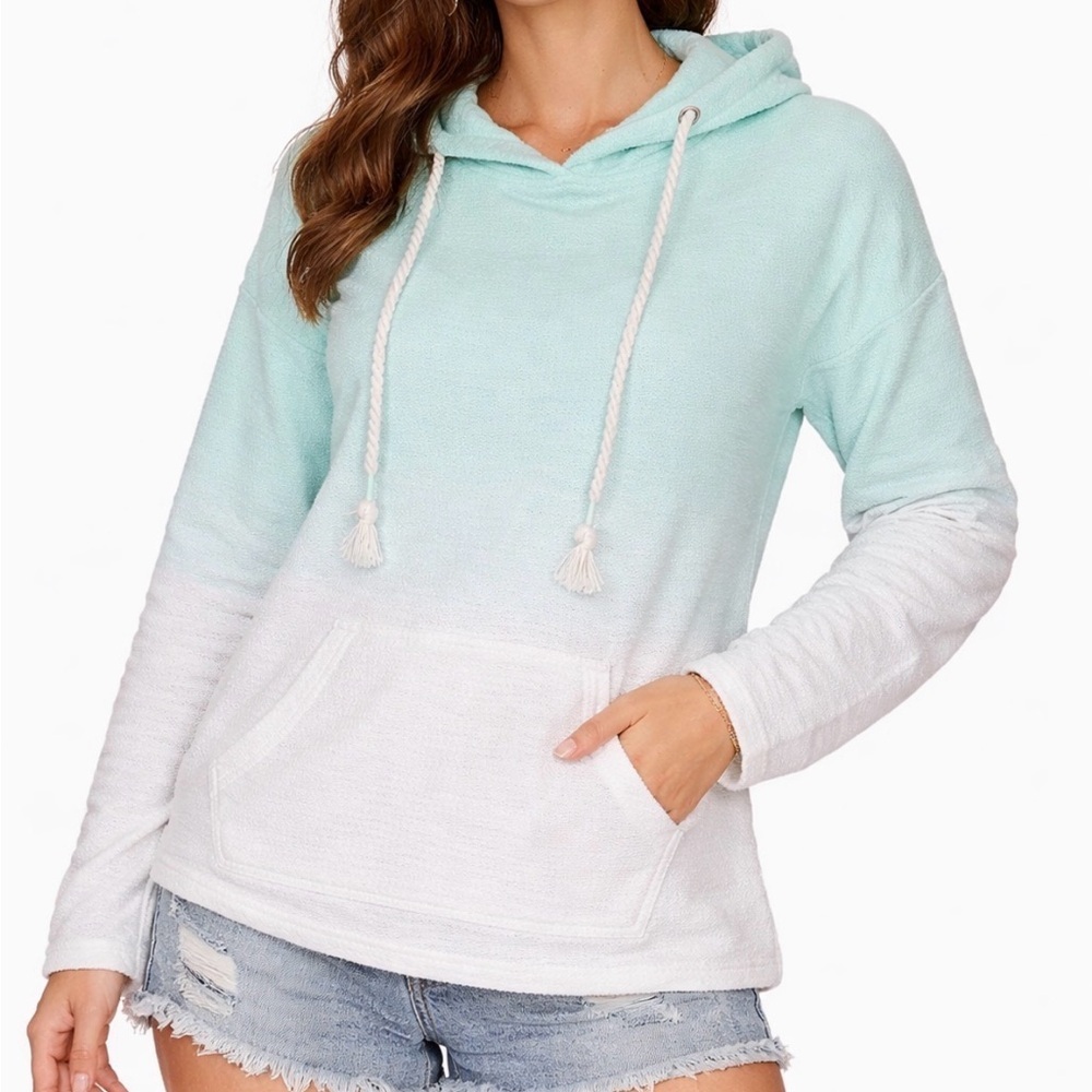 Story pulllover lightweight hoodie ombre teal/white rope string kangaroo pocket
